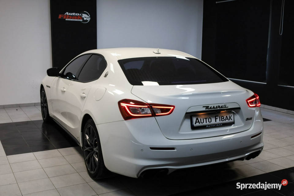 Maserati Ghibli 350AutomatSkórySzyberdachVAT23 nawigacja łódzkie Konstantynów Łódzki