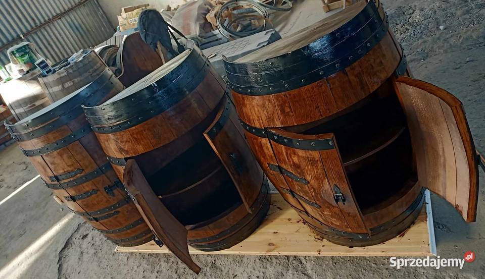 Dębowy Barek na Alkohol z Okrągłym Grawerowanym brązowy Dom i Ogród Gdańsk
