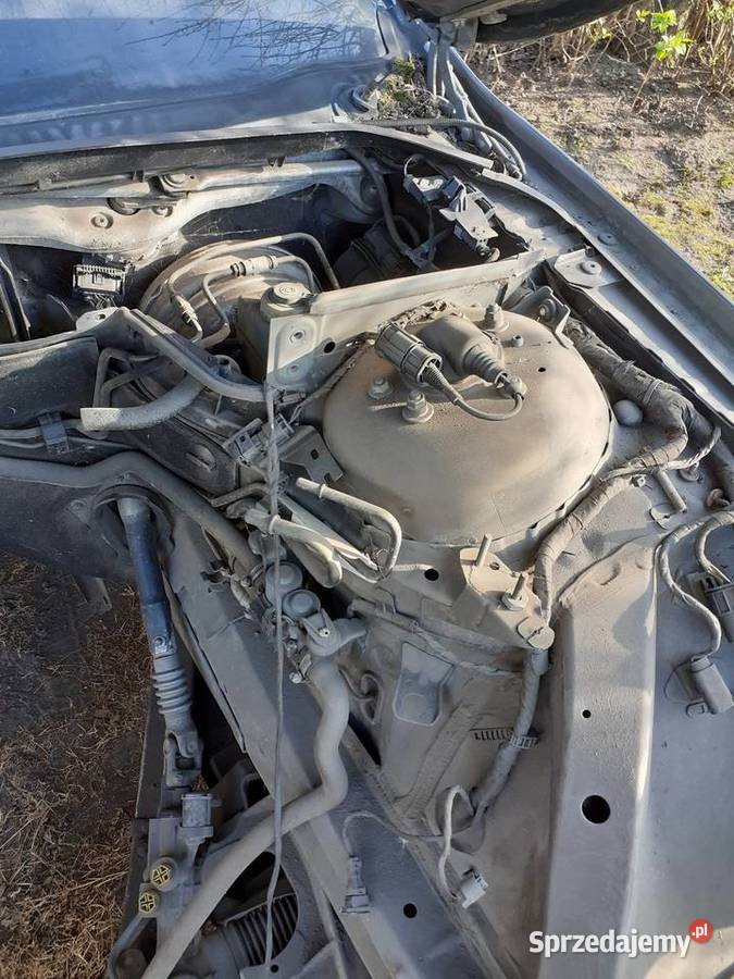 Części blacharskie bmw e65 łódzkie sprzedam