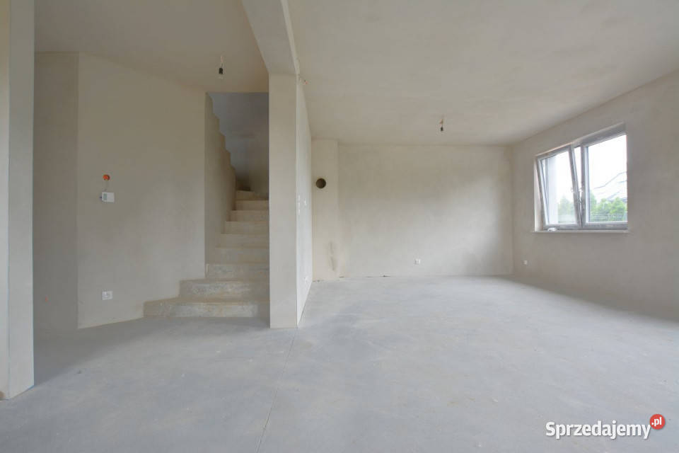 sprzedaży domu wolnostojącego Kalinówka 146m2 7527zł/m2