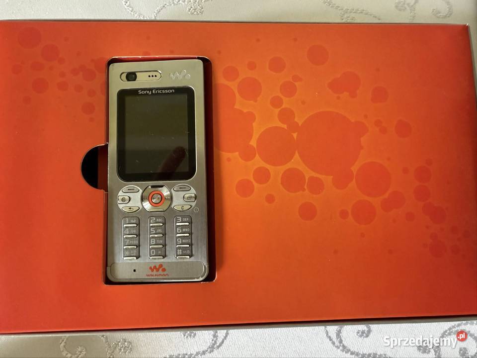 Sony Ericsson W880i Walkman telefon retro z Czerwionka-Leszczyny