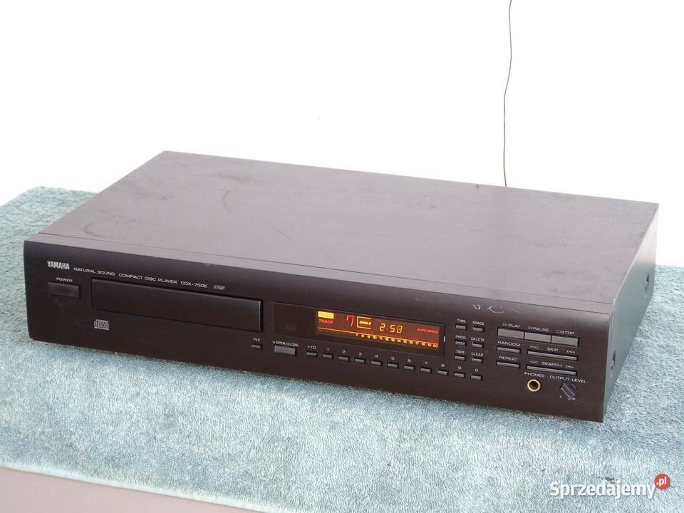 CD Yamaha CDX750E sprawny WYSYŁKA Odtwarzacze CD i MD