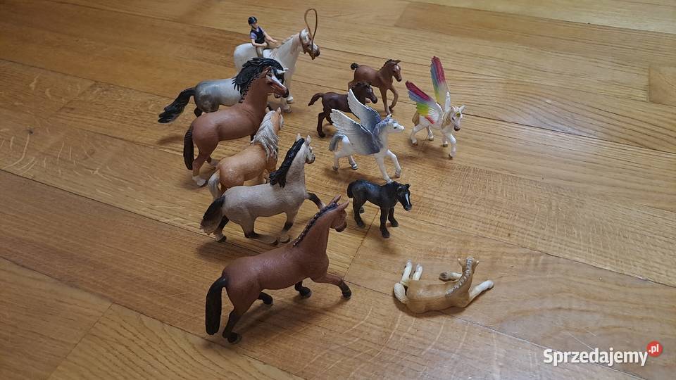 Sprzedam na sztuki w całości dziecięce koniki Otwock