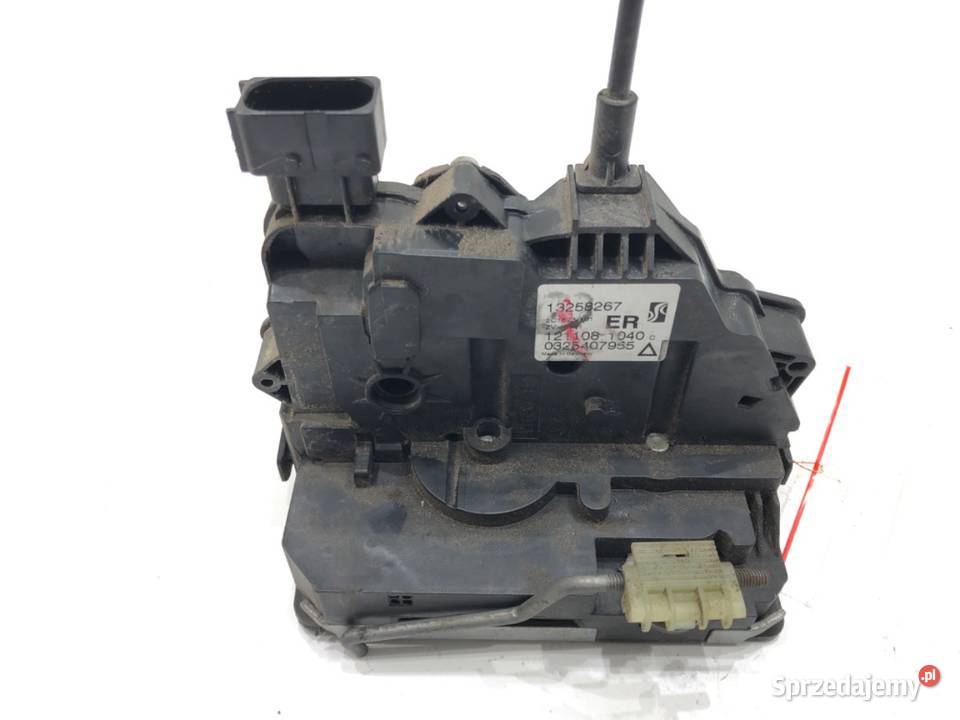 ZAMEK DRZWI PRAWY TYŁ OPEL CORSA D Hatchback