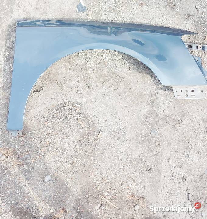 Błotnik Lewy przedni przód VW Passat B6 LC9Z Tychy
