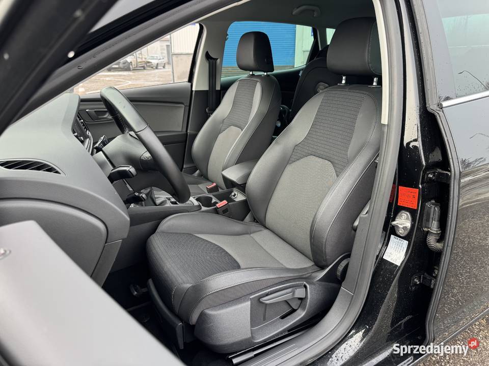 Seat Leon 15 BENZYNA Klimatronik Nawigacja Konin sprzedam