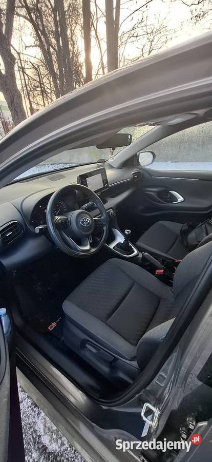 Toyota yaris 2021 15 Benzyna ogranicznik prędkości Sieradz