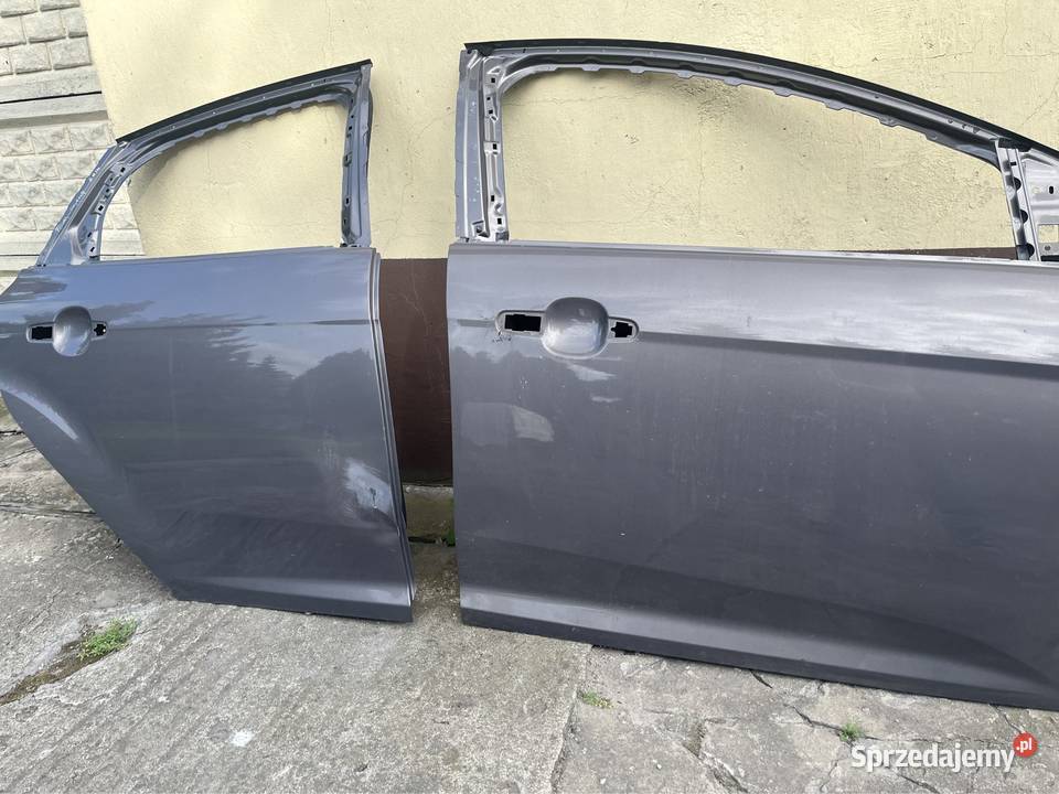 Drzwi Ford fiesta 14r tanio Części samochodowe łódzkie Piotrków Trybunalski sprzedam