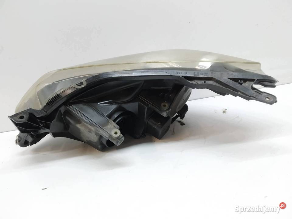 LAMPA PRZÓD PRAWA EU Opel Astra III 20042014 H