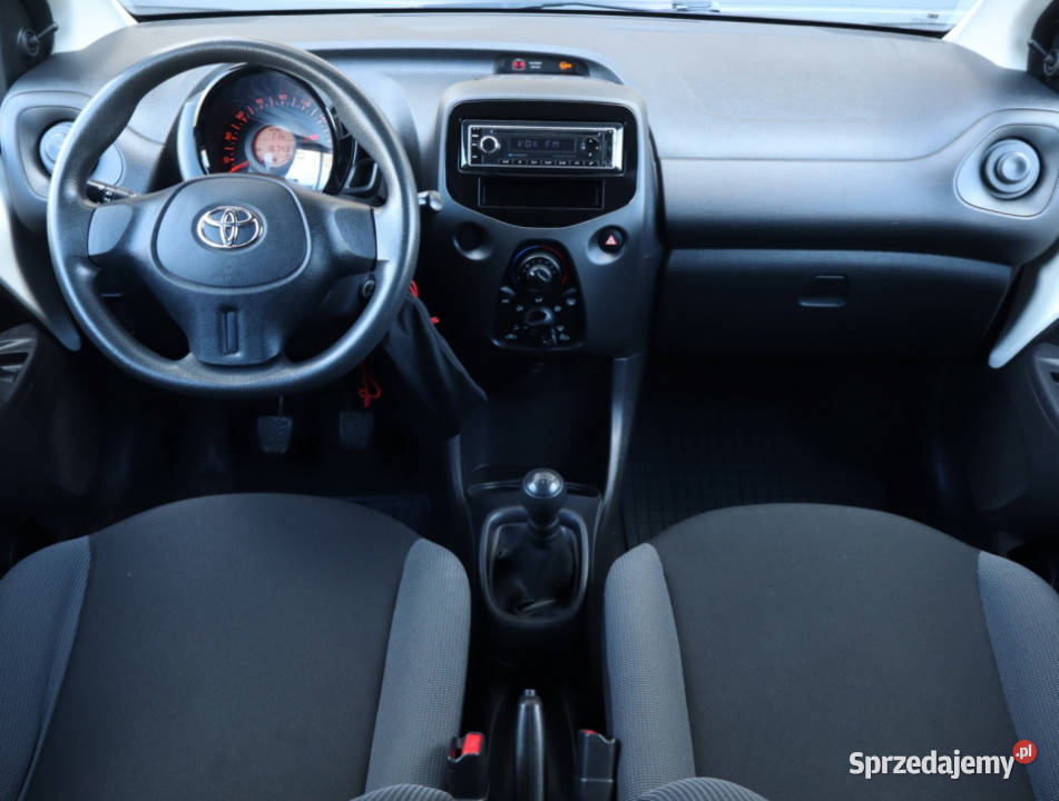 Toyota Aygo 10 VVTi przyciemniane szyby Łódź