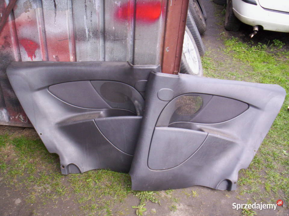 FORD FOCUS MK1 Tapicerka Wewnętrzna TYŁWersja osobowe Pozostałe