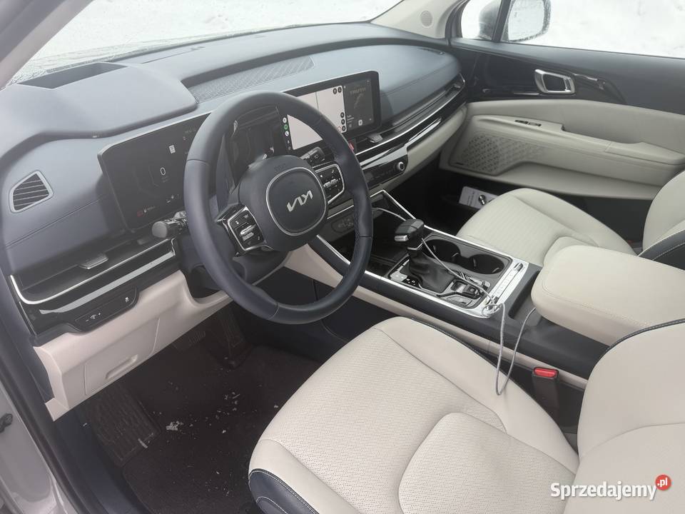 Kia Carnival 7osobowa Full Monitory reflektory ksenonowe sprzedam