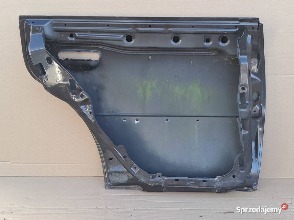 AUDI A3 8L 5D DRZWI LEWY TYŁ LEWE TYLNE Bieleń