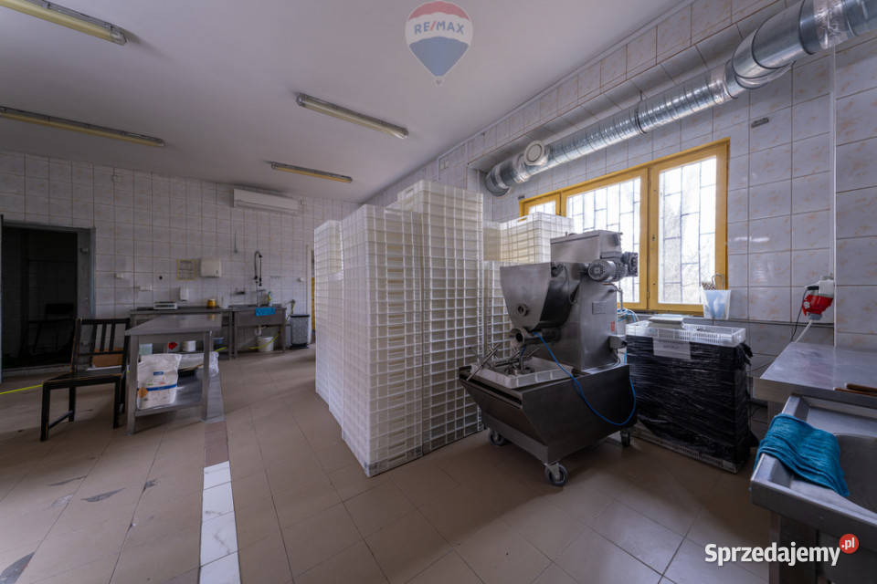 Budynek produkcyjny z zapleczem hotelowym mazowieckie Sobiekursk