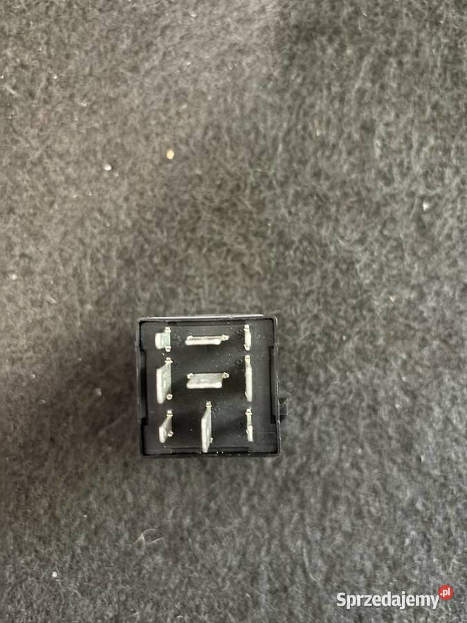 20132016 Audi A4 Engine Compartment Relay Module osobowe Pozostałe Tomaszów Mazowiecki