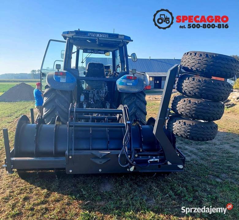 Wał pryzmowy zębaty do zagęszczania kiszonek w Stryków