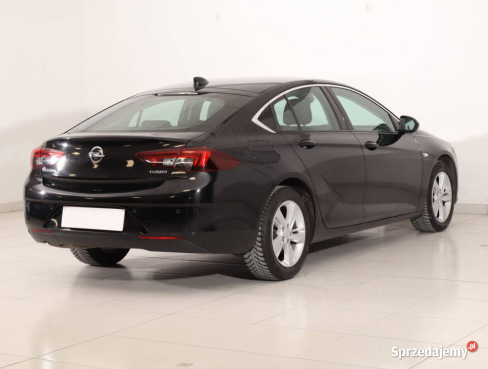 Opel Insignia 15 Turbo