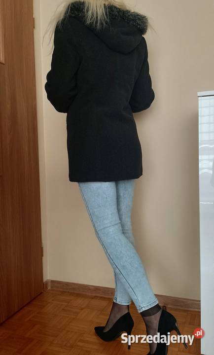 ELEGANCKA kurtka płaszczyk damski flausz czarny podlaskie Łapy sprzedam