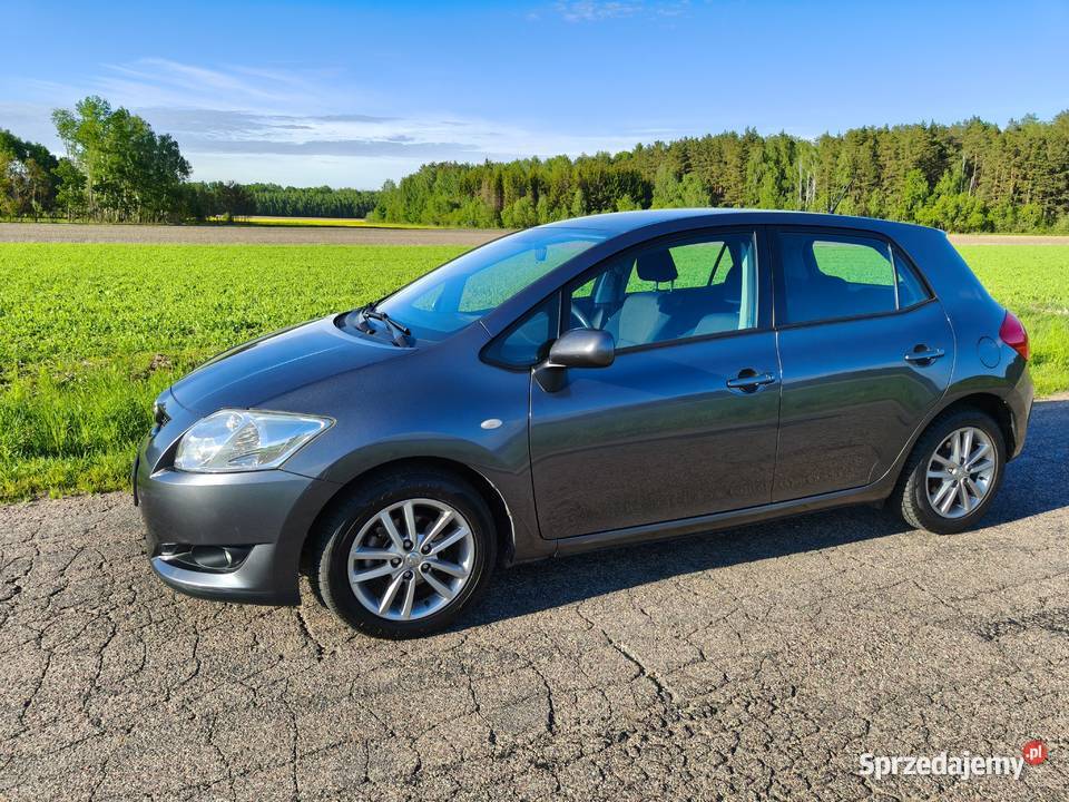 Toyota Auris I 16 132 benzyna manual sprzedam