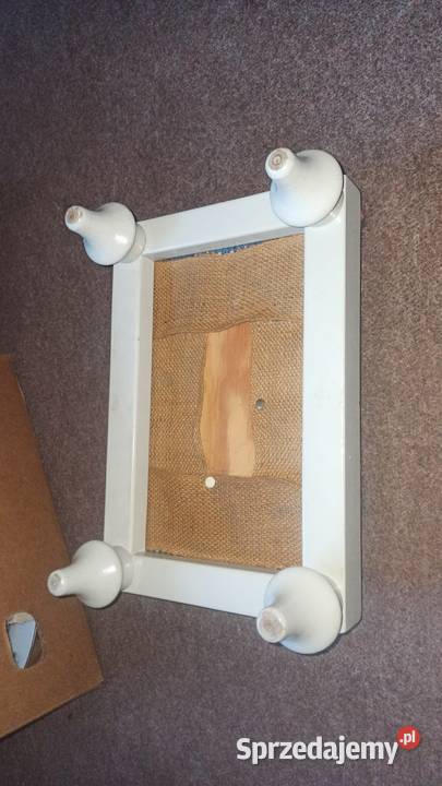 Podnóżek Na nóżkach Drewno białe niebieski Meble Gdańsk