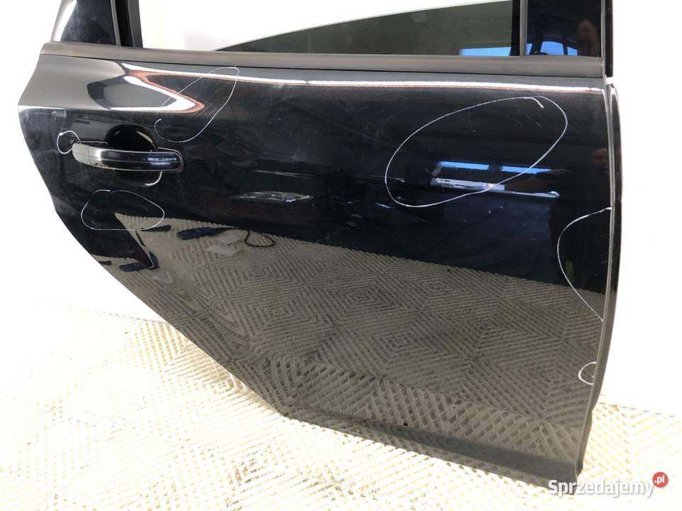 DRZWI PRAWY TYŁ FORD FOCUS III Hatchback Panther Drzwi podkarpackie
