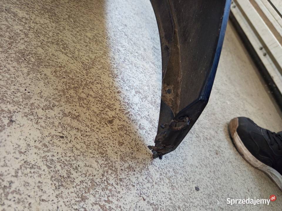 Zderzak przedni BMW 3 f303135 orginalny Rzeszów