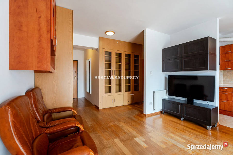 Mieszkanie 55m2 2 pokoje Kraków blok Nieruchomości