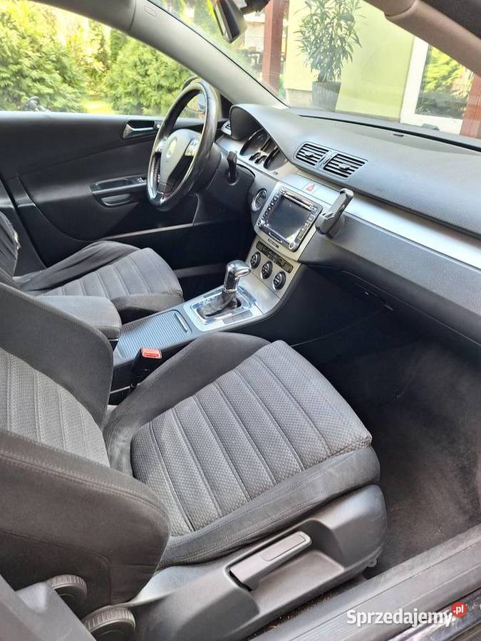 Sprzedam uszkodzonego passata b6 uszkodzony Passat Budzyń sprzedam