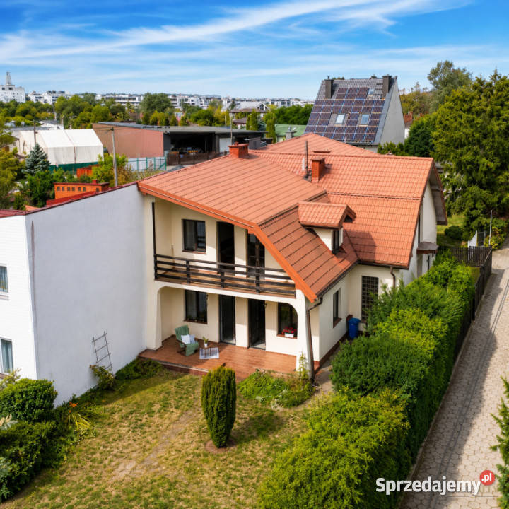 sprzedaży domu wolnostojącego Warszawa 24052m2