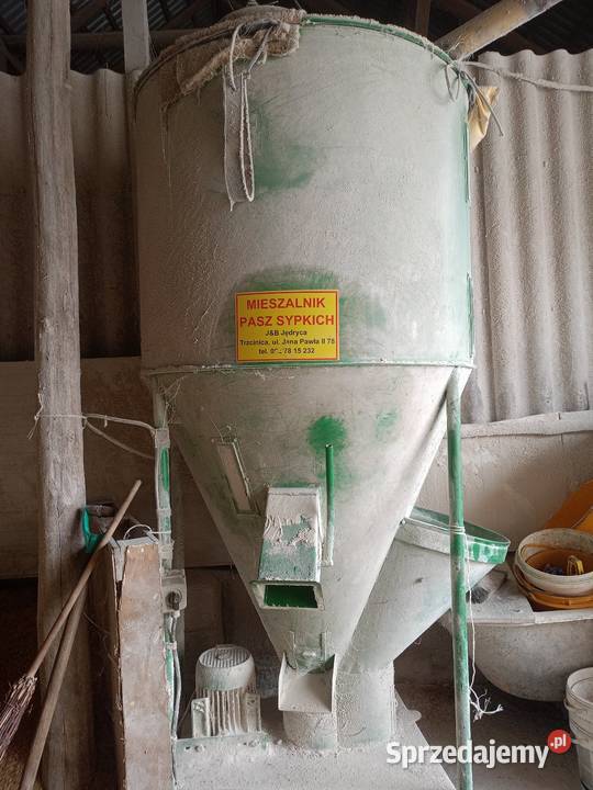 Mieszalnik paszy 700 sprzedam
