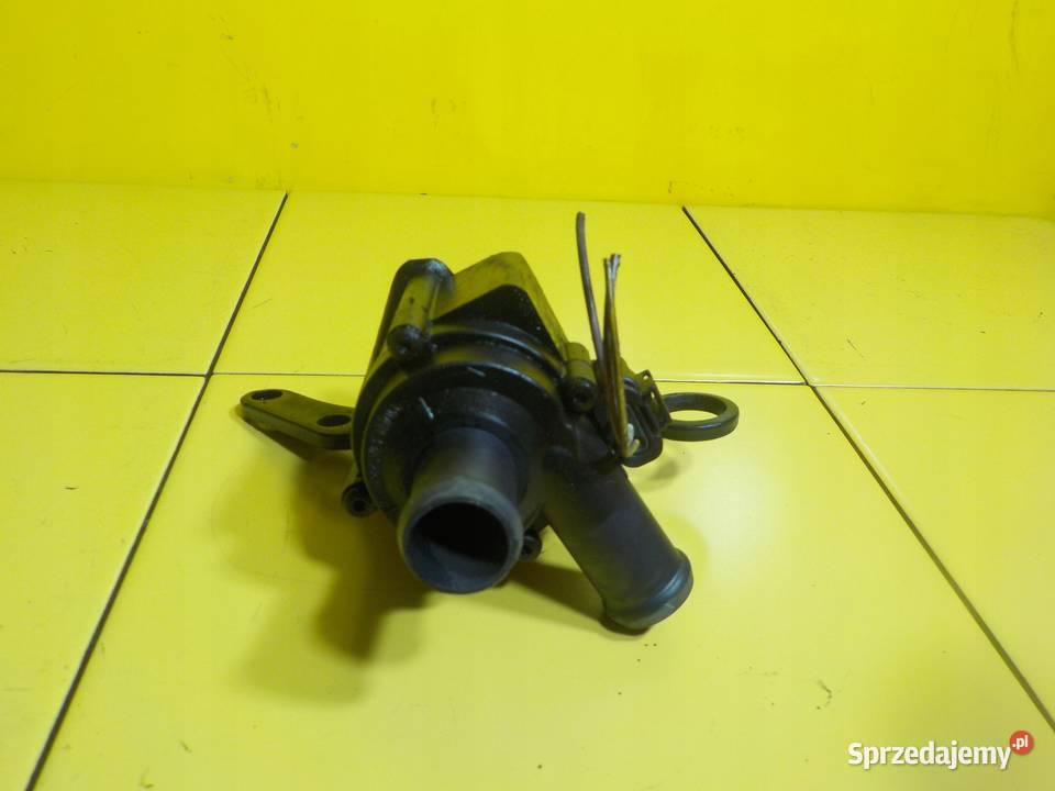 AUDI A5 A4 B8 27 TDI 10r 190 CGK pompa wody Suków