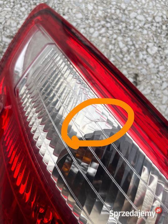 Lampa lewy tył Nissan Qashqai J10 polift sprawna lewe Lublin sprzedam