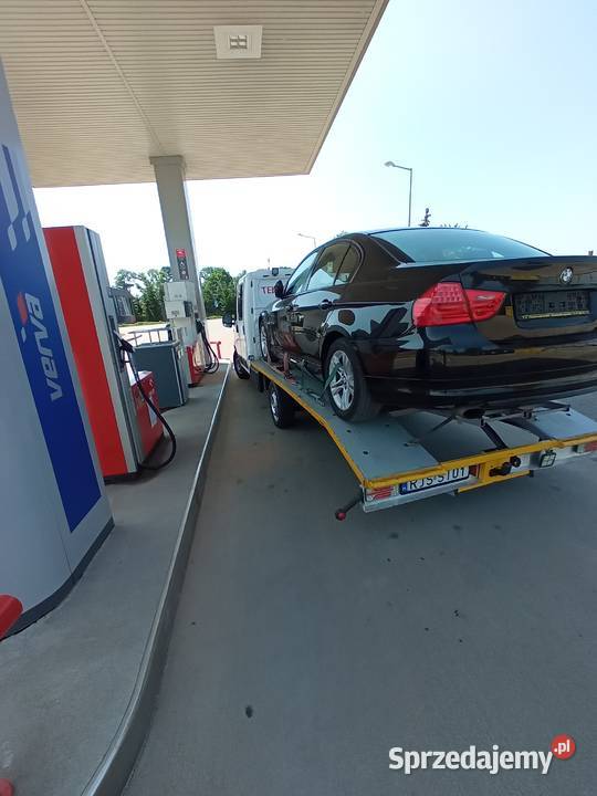 autolaweta przewóz rzeczy pomoc drogowa laweta