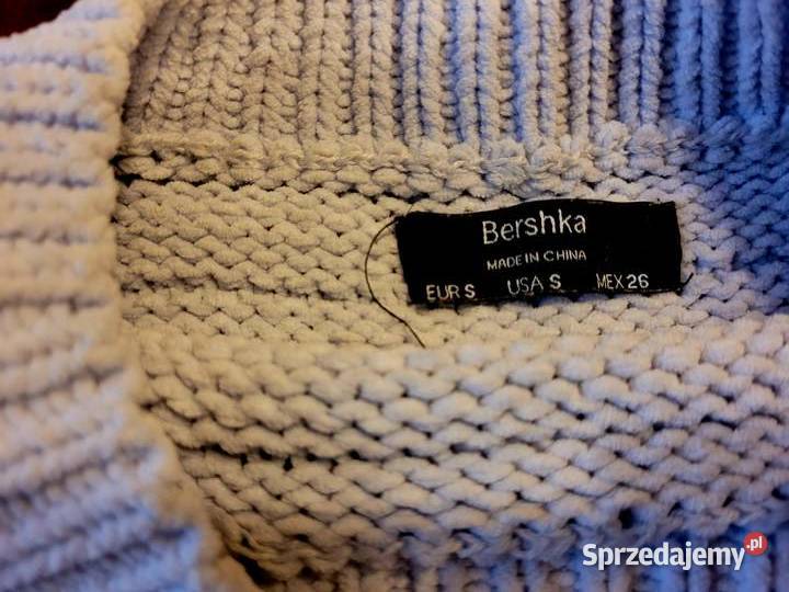 Sweter jasnoniebieski Bez wzoru