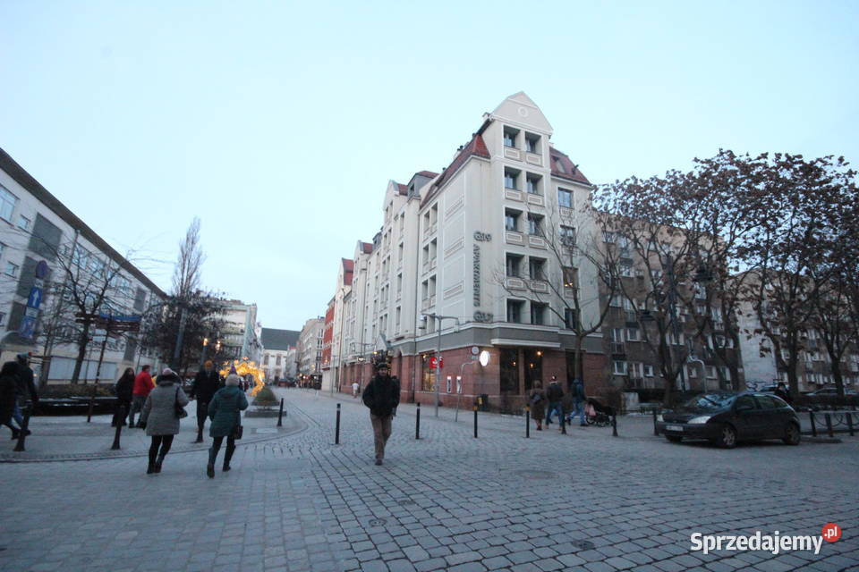 3pok 47met Rynku REMONCIEPIWNICA Wrocław cegła