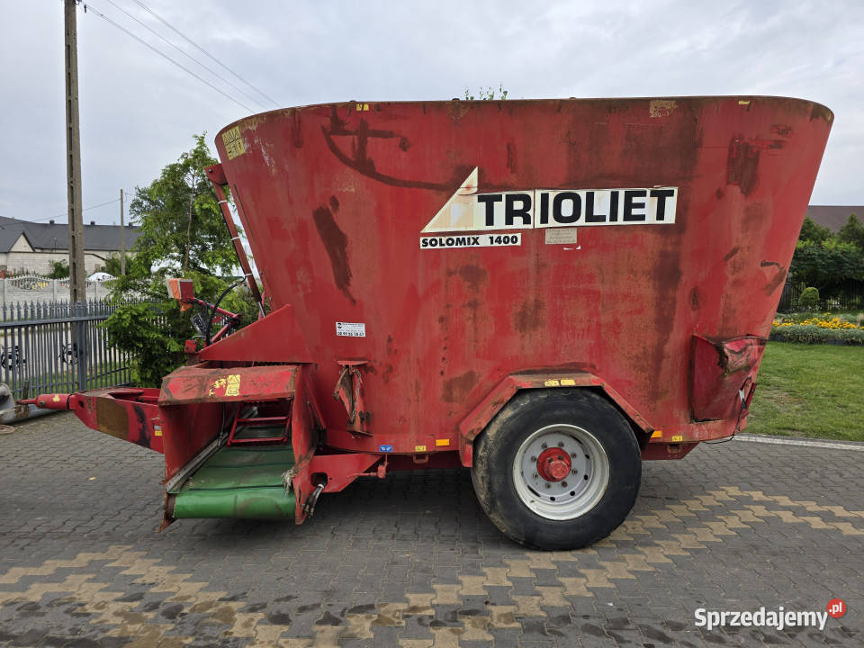 Wóz paszowy TRIOLIET SOLOMIX 1400 SM14 VL2 14 m3