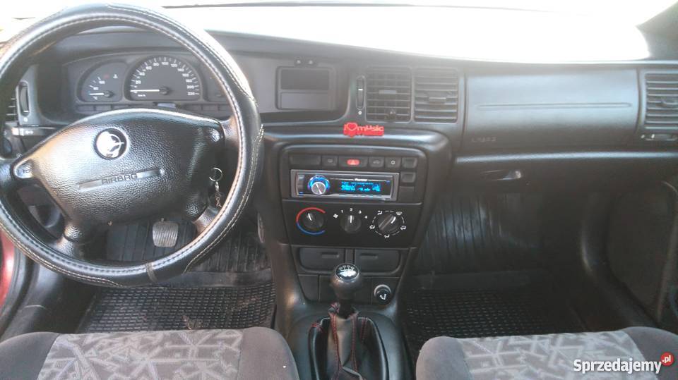 Opel Vectra 16 bengaz Zadbany Vectra Kruszwica sprzedam