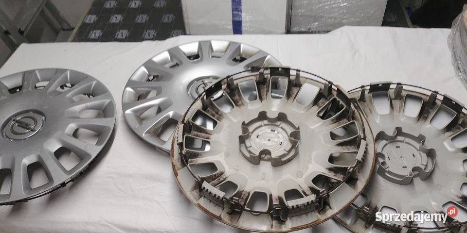 Kołpaki 14 4 sztuki Opel Corsa D 06r OE 13211852 Słupsk