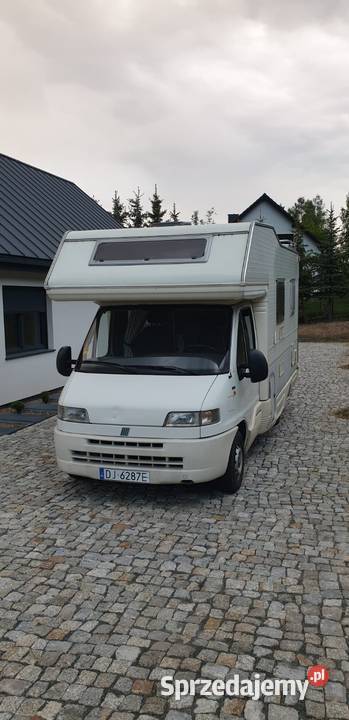 KAMPER 6 OSOBOWY ALKOWA Rok produkcji 1999 Jelenia Góra