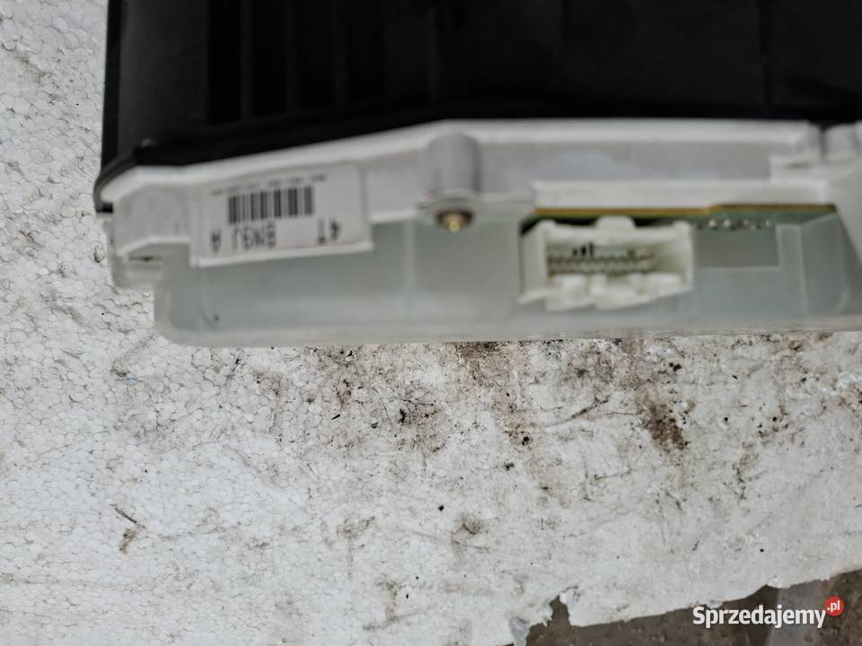 Licznik Zegary Mazda III 3 osobowe lubelskie sprzedam