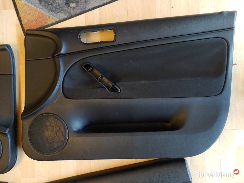 Passat B5 boczki Rok produkcji 2003 Aleksandrów Łódzki