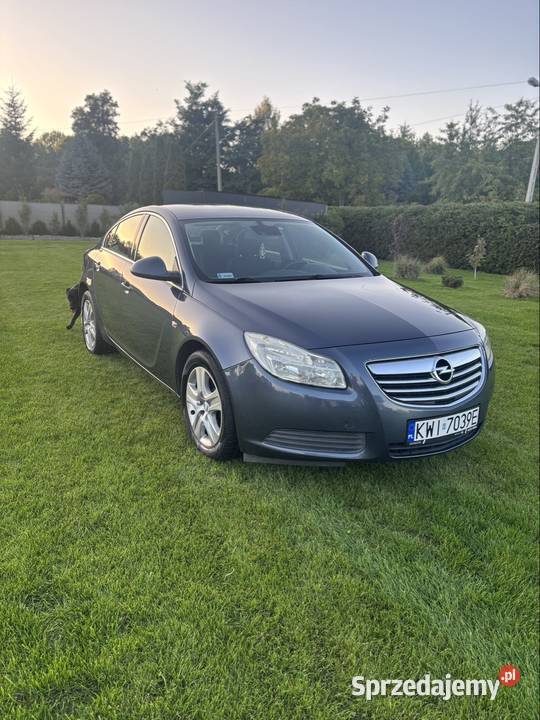 Opel Insignia 18 benzyna Zadbana czujnik zmierzchu Insignia Grębynice