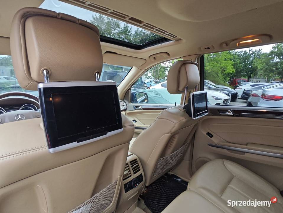 GL550 4Matic 7 MiejscBogate wyposażenie Przebieg