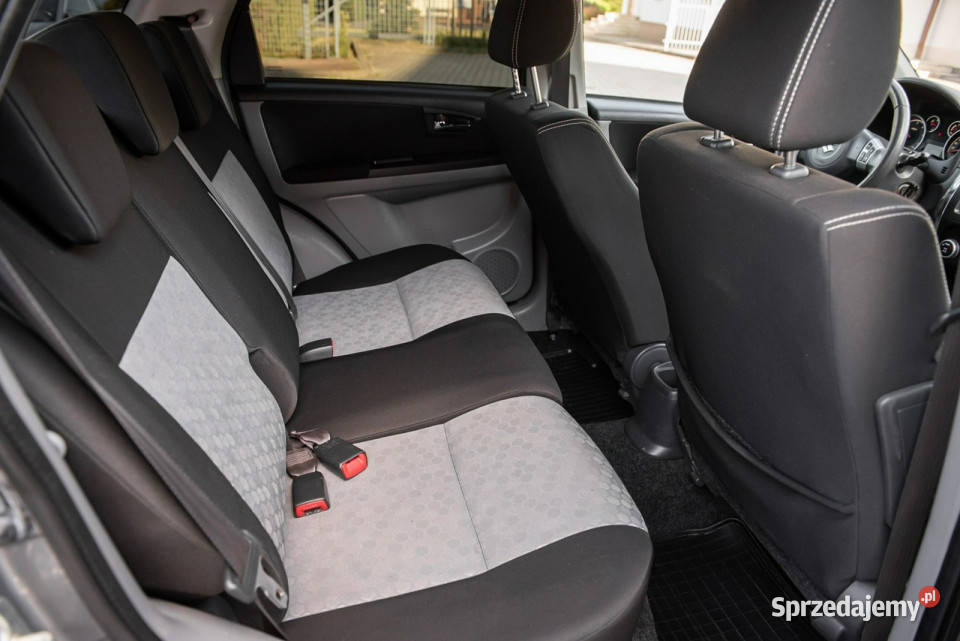 Suzuki SX4 4x4 20DDiS 135 Super Stan Nowy garażowany
