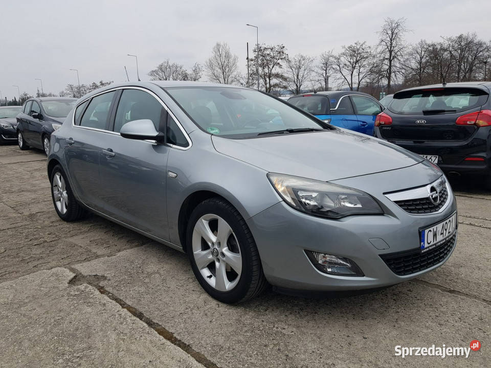 Opel Astra 14 Turbo Benzyna Klimatronik lakier metallic Włocławek