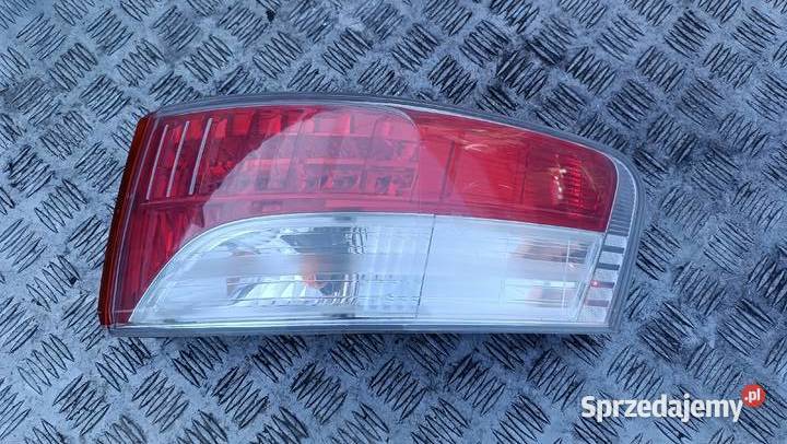 Lampa tył tylna prawa Toyota Avensis T27 III Radłów