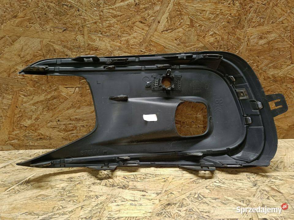 CITROEN C4 PICASSO II LIFT KRATKA zderzaka prawa osobowe Pleszew