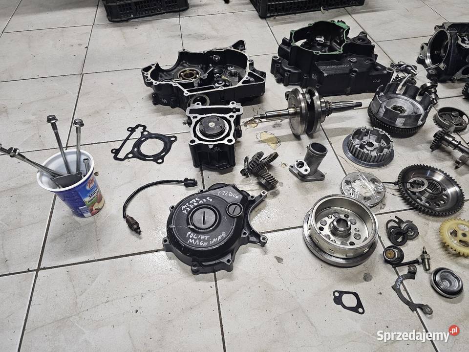YZFR 125 silnik części MT 125 WR 125 głowica wał