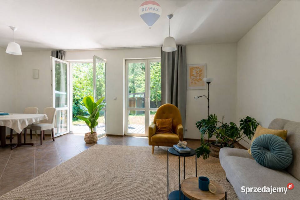 Dom z furtką do lasu natury i cywilizacji wolnostojący Łoś