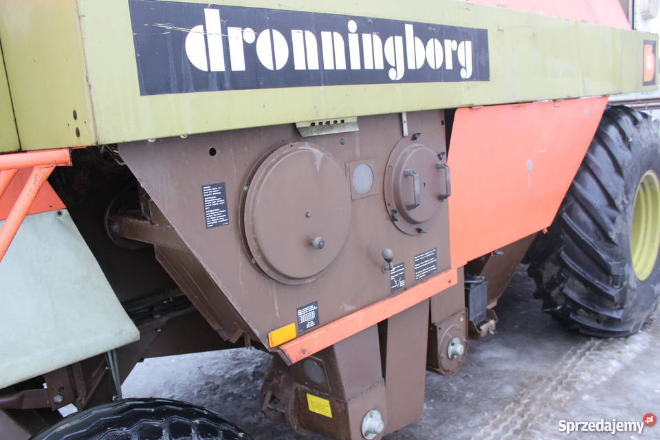 Kombajn zbożowy Droningborg D 8500 hydro Hydrostat Szydłowiec